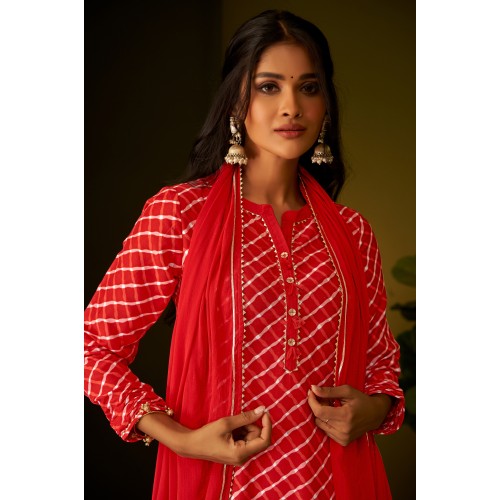 Crimson Red Silk Blend A-line Checkered Gotta Patti Kurta Set with dupatta | Stylish | Elegant and Classy | Festive wear 