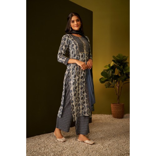 Elegant Black ethnic print straight Kurta pant set with dupatta | Stylish | Ethnic | Festive wear Elegant Black ethnic print straight Kurta pant set with dupatta | Stylish | Ethnic | Festive wear