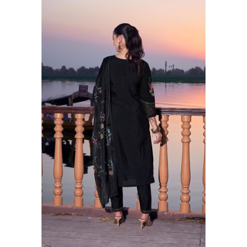 Black Roman Silk Embroidered Straight Kurta Set with Dupatta | Traditional Collection | Elegant and Classy | Festive wear Black Roman Silk Embroidered Straight Kurta Set with Dupatta | Traditional Collection | Elegant and Classy | Festive wear