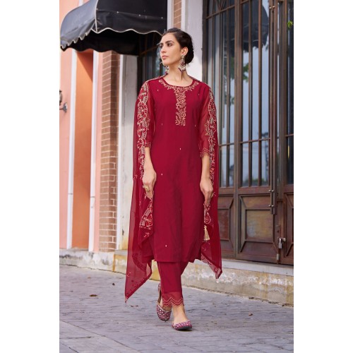 Red Roman Silk Straight Embroidered Kurta Set with Dupatta | Stylish | Traditional collection | Ethnic | Festive wear Red Roman Silk Straight Embroidered Kurta Set with Dupatta | Stylish | Traditional collection | Ethnic | Festive wear